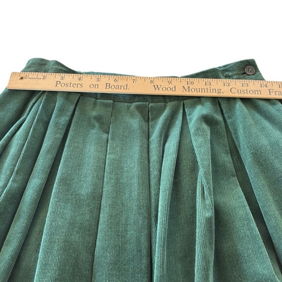 Vintage Susan Bristol Skirt 8P Green Corduroy Pleated Elastic Waist Embroidery - Picture 7 of 16